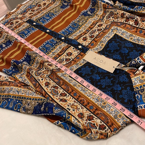 ACOA PRINT LONG SLEEVE | Vici Collection - Picture 5 of 6